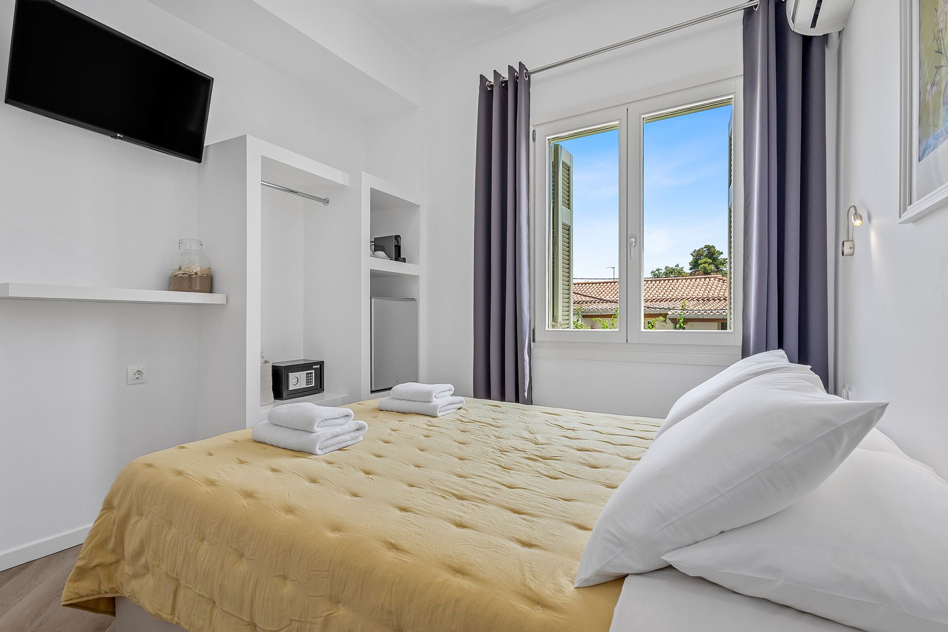 Garden View Room