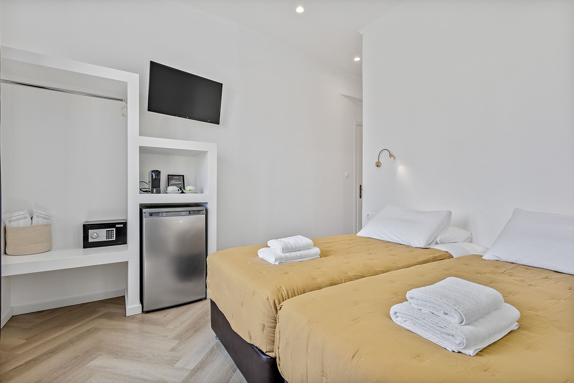 Garden View Room
