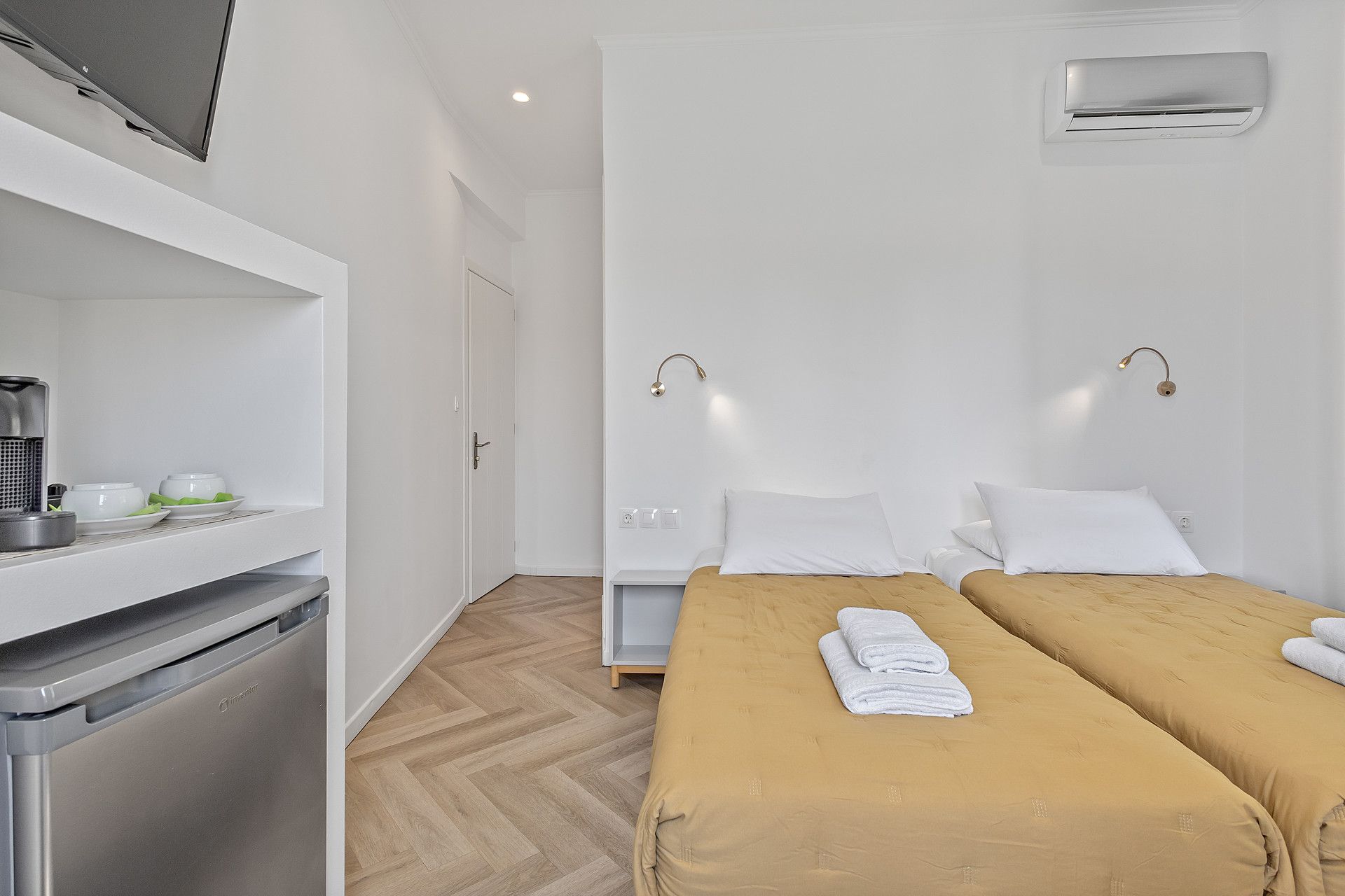 Garden View Room