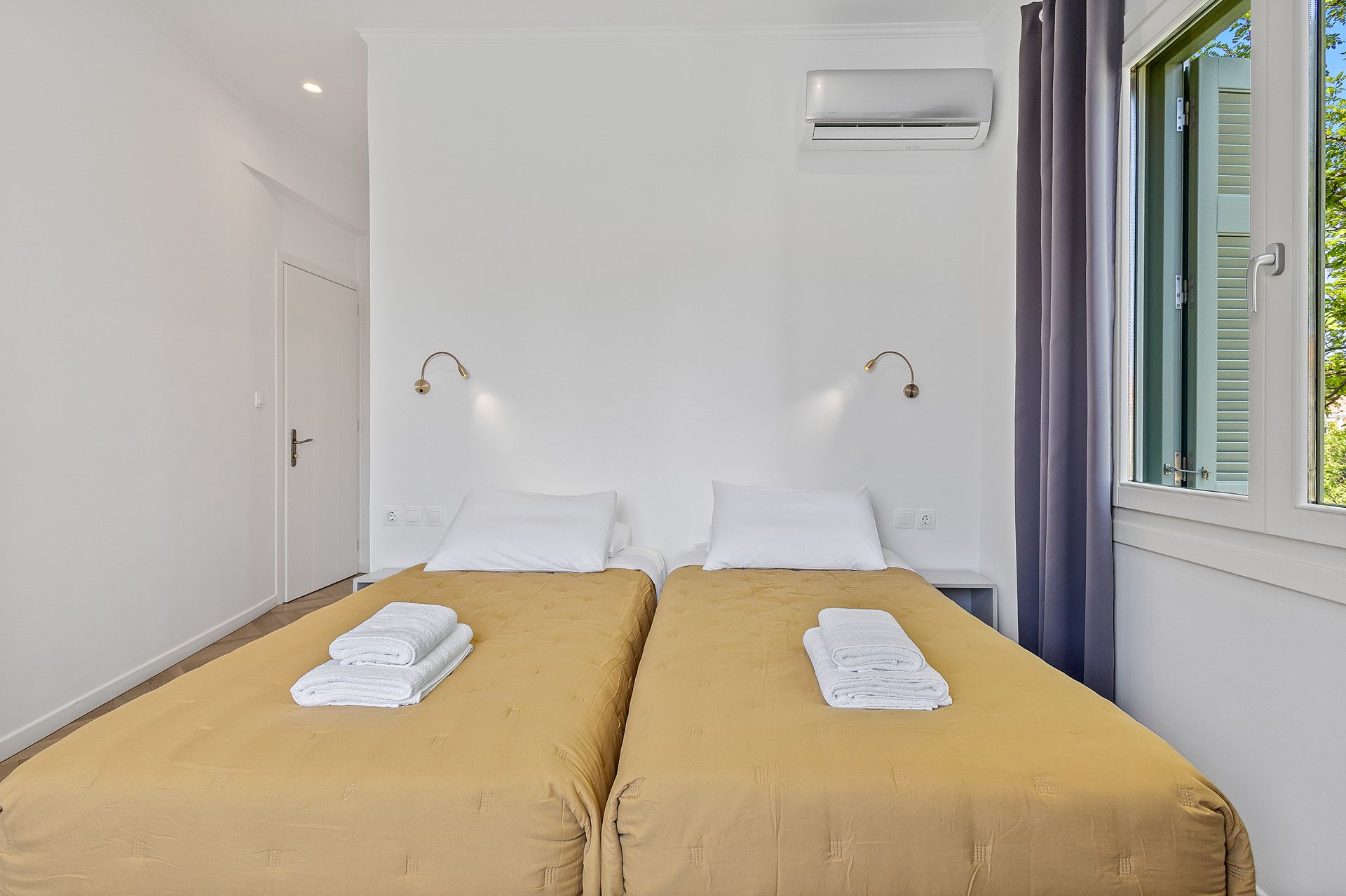 Garden View Room