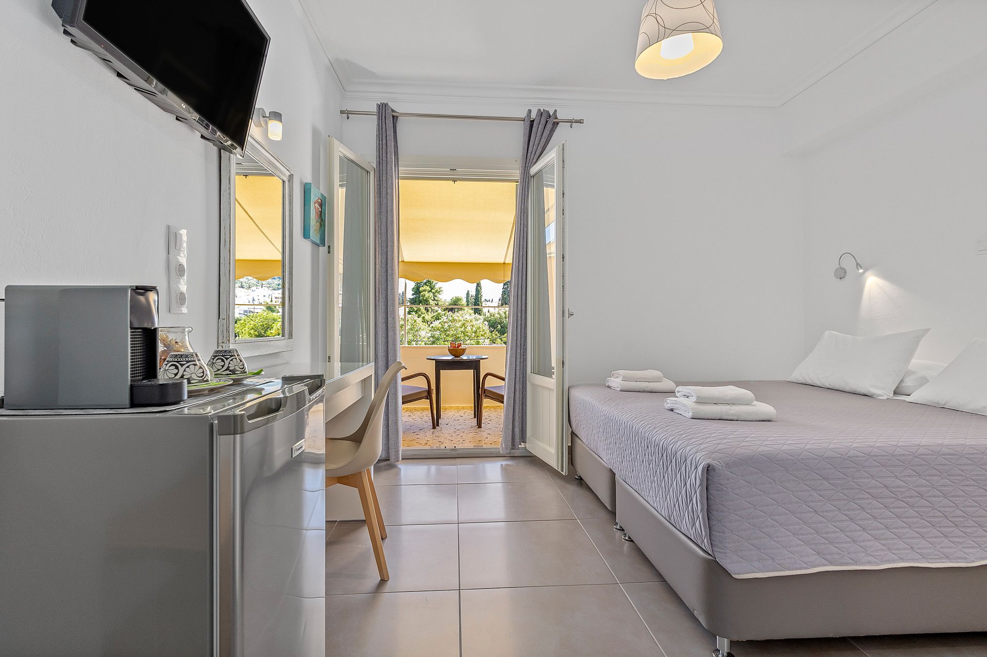 Superior Room — Terrace
