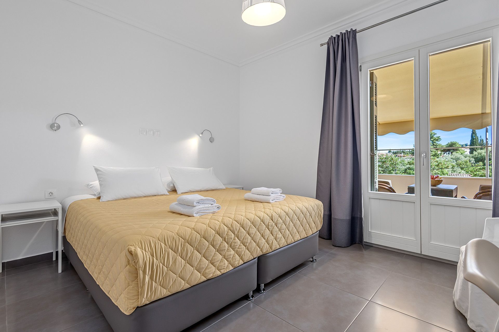 Superior Room — Terrace